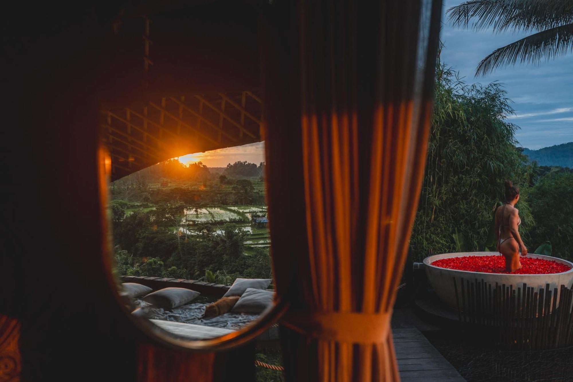 Camaya Bali - Magical Bamboo * Selat